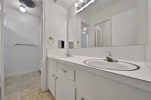 4902 Dunsmere St, Houston, TX 77018 - Photo 23