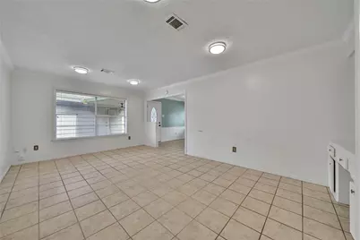 4902 Dunsmere Street, Houston, TX 77018 - Photo 5