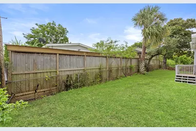 5311 Perry Ave, Galveston, TX 77551 - Photo 31