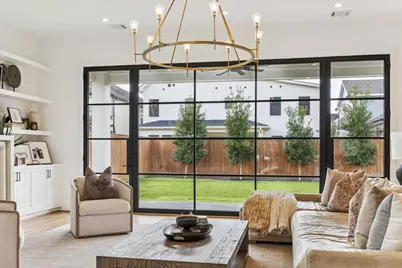 1315 Gardenia Drive, Houston, TX 77018 - Photo 15