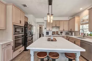 6919 S Gold River Cir, Missouri City, TX 77459 - Photo 9