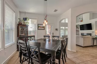 6919 S Gold River Circle, Missouri City, TX 77459 - Photo 11