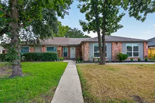 9523 Riverside Lodge Dr, Houston, TX 77083 - Photo 1