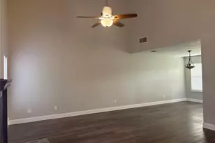 2942 Jenny Dr, Sugar Land, TX 77479 - Photo 3