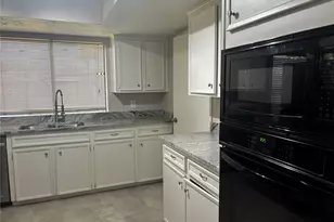 2942 Jenny Dr, Sugar Land, TX 77479 - Photo 31