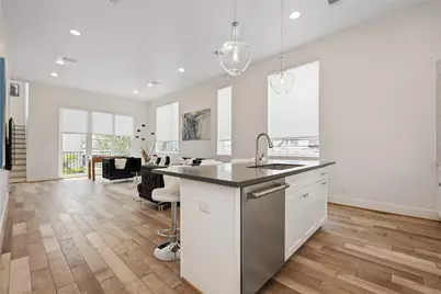 5914 Val Verde Street, Houston, TX 77057 - Photo 9