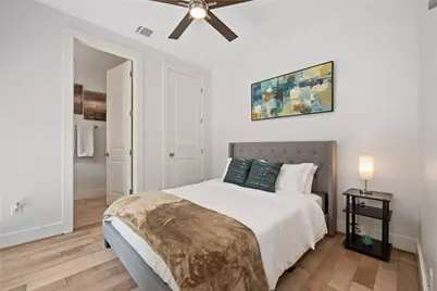 5914 Val Verde Street, Houston, TX 77057 - Photo 5