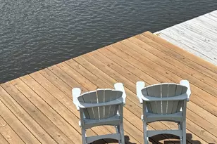 1255 Sailfish St, Bayou Vista, TX 77563 - Photo 7