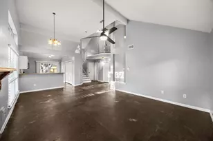 9630 Top Gallant Ct, Houston, TX 77065 - Photo 7