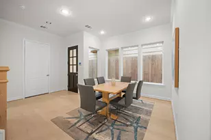 1648 Bonnie Brae St, Houston, TX 77006 - Photo 17