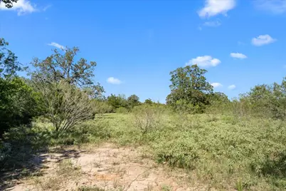6625 N Old Smithville Road, Muldoon, TX 78949 - Photo 11