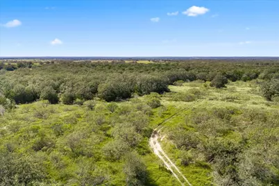 6625 N Old Smithville Road, Muldoon, TX 78949 - Photo 27