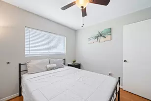 10739 Parkland Woods Dr, Sugar Land, TX 77498 - Photo 15