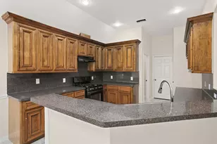 3727 Clover Meadows St, Pasadena, TX 77505 - Photo 11