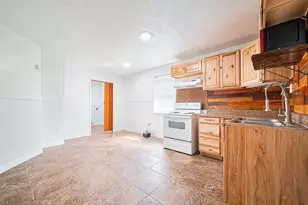 227 N Austin Dr, Angleton, TX 77515 - Photo 15