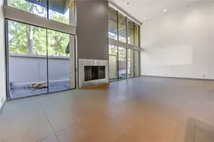 5 River Hollow Ln, Houston, TX 77027 - Photo 7