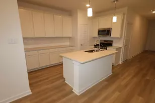 1611 Birch Wood Dr, Rosenberg, TX 77471 - Photo 3