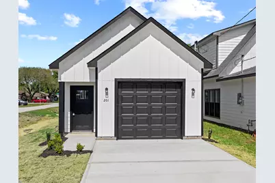 201 S 2nd Street, Beasley, TX 77417 - Photo 3