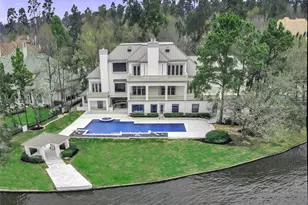 10 W Isle Pl, The Woodlands, TX 77381 - Photo 1