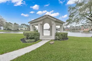 10 W Isle Pl, The Woodlands, TX 77381 - Photo 45