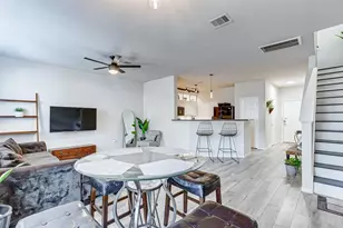 8103 Singing Sonnet Ln, Houston, TX 77072 - Photo 11