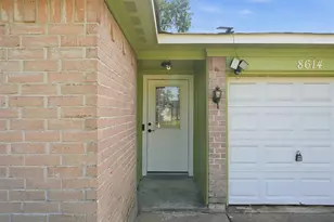 8614 Sherrywood Dr, Houston, TX 77044 - Photo 3