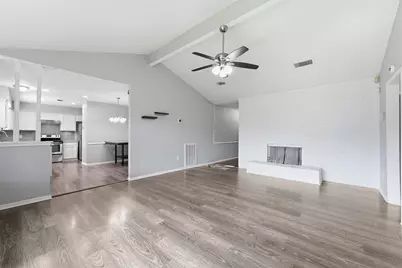8614 Sherrywood Drive, Houston, TX 77044 - Photo 11