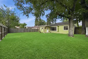8614 Sherrywood Dr, Houston, TX 77044 - Photo 27