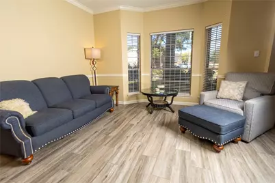 1015 Highland Woods Drive, Highlands, TX 77562 - Photo 3