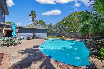 2607 Briar View Drive, Pearland, TX 77581 - Photo 31