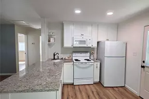 5422 Pine Ave, Pasadena, TX 77503 - Photo 1