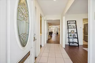 14209 Lost Meadow Ln, Houston, TX 77079 - Photo 3