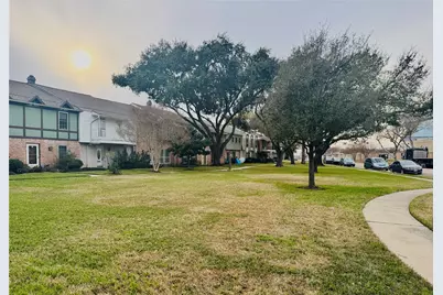 14209 Lost Meadow Lane, Houston, TX 77079 - Photo 21