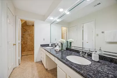 14209 Lost Meadow Lane, Houston, TX 77079 - Photo 13