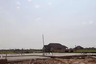 12223 Denham Dr, Mont Belvieu, TX 77523 - Photo 5