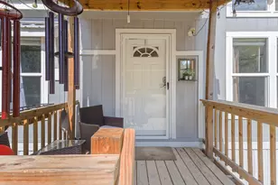 3670 Lakeview Cutoff St, Orange, TX 77662 - Photo 5