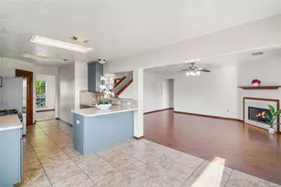 11354 Astoria Blvd, Houston, TX 77089 - Photo 9