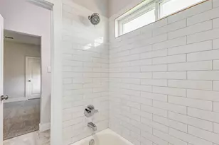 4677 Bellfort St, Houston, TX 77051 - Photo 23