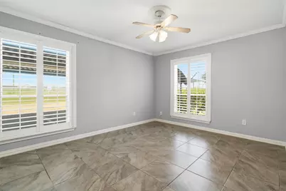 7600 Emmett F Lowry Expressway #315, Texas City, TX 77591 - Photo 9
