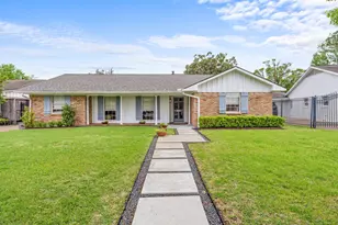 6158 Burgoyne Rd, Houston, TX 77057 - Photo 1