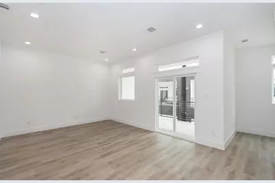 505 Schweikhardt Street, Houston, TX 77020 - Photo 3