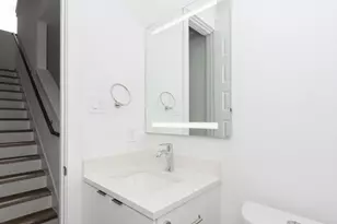 505 Schweikhardt St, Houston, TX 77020 - Photo 5