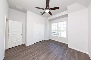 3001 Mistflower Trl, Brookshire, TX 77423 - Photo 5