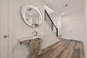 10514 Wellesley Ter Trl, Houston, TX 77051 - Photo 3