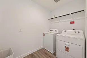 10514 Wellesley Ter Trl, Houston, TX 77051 - Photo 23