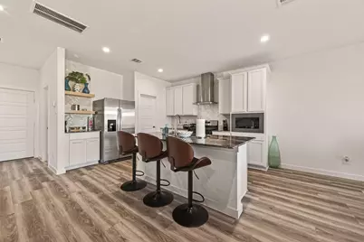 10514 Wellesley Terrace Trail, Houston, TX 77051 - Photo 7