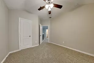 2223 Brown Oak Dr, Conroe, TX 77304 - Photo 15