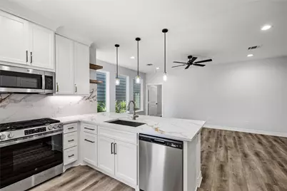 115 Capetown, Montgomery, TX 77356 - Photo 7
