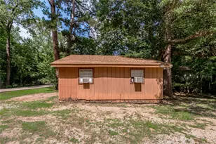 712 Cline St, Huntsville, TX 77340 - Photo 19