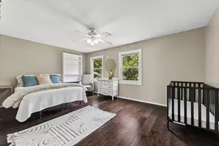 934 Moss Spring Ln, Hedwig Village, TX 77024 - Photo 13